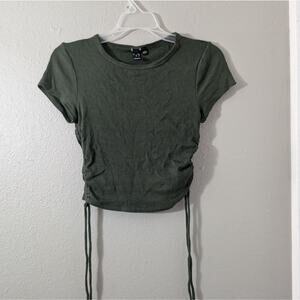 Charlotte Russe Ribbed Crewneck Crop top